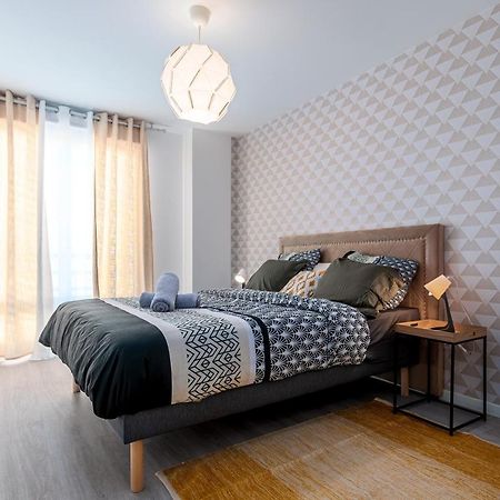Appartement Lumineux De Standing Drancy Esterno foto