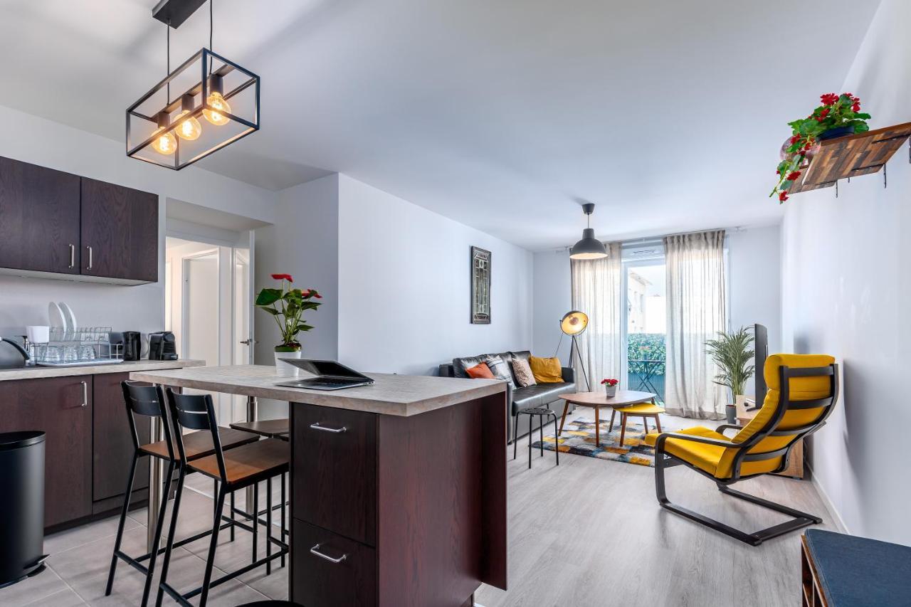 Appartement Lumineux De Standing Drancy Esterno foto