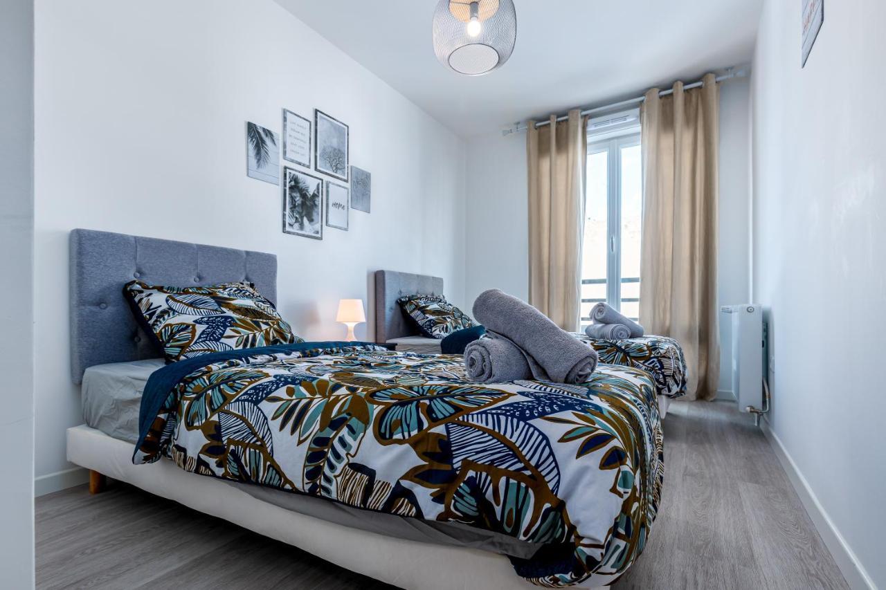 Appartement Lumineux De Standing Drancy Esterno foto