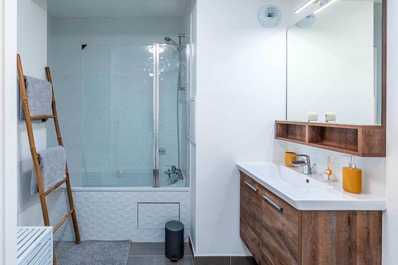 Appartement Lumineux De Standing Drancy Esterno foto
